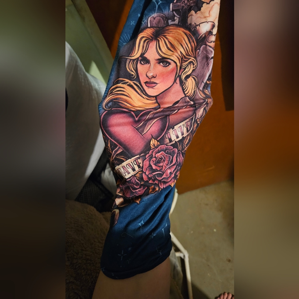 Buffy Loot Wear Leggings